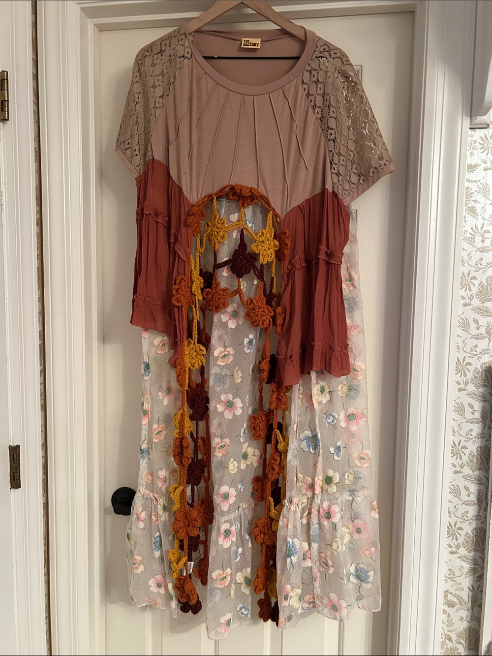 The Morgan factory floral top